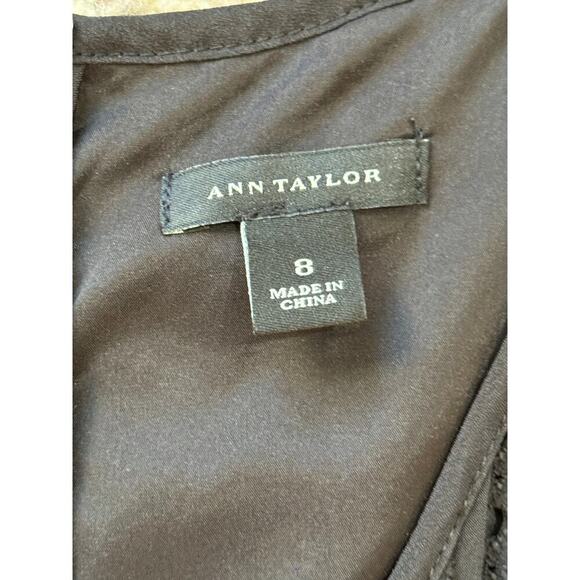 Ann Taylor Dress, size 8, Black, Sleeveless, sheath dress - Picture 4 of 10